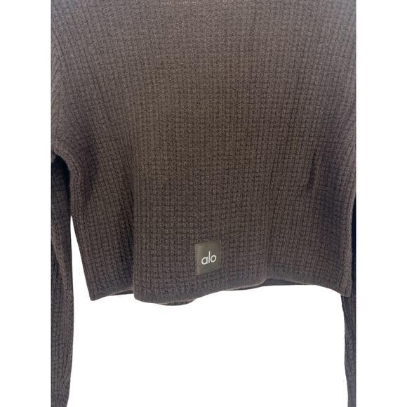 ALO SET Cashmere Plush Waffle Long Sleeve & High-Waist Plush Waffle Pant - Picture 10 of 16